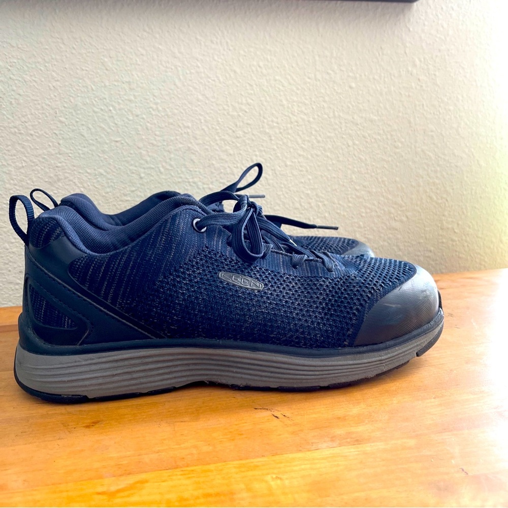 Keen Utility Safety Toe Sparta Shoe Sz 9.5